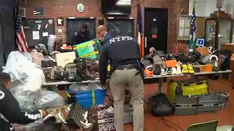 Police bust illegal Manhattan street vendors, seize M+ worth 